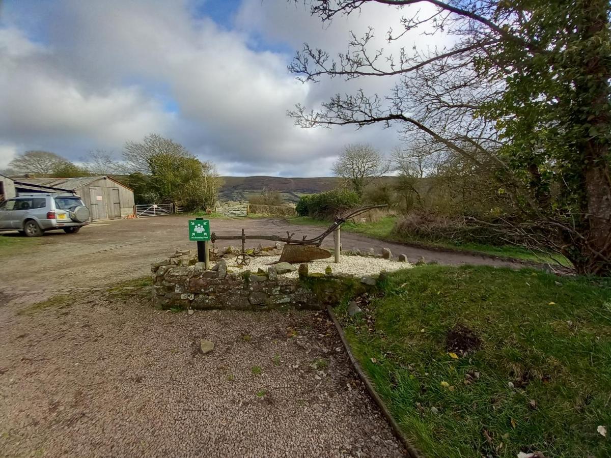 The Crown Inn Wentnor المظهر الخارجي الصورة