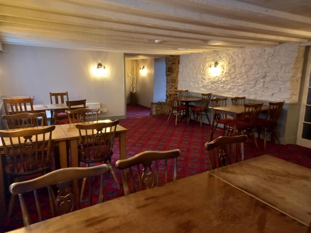 The Crown Inn Wentnor المظهر الخارجي الصورة